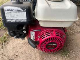 HONDA GX160 MOTOR w ONGA WATER PUMP  - picture0' - Click to enlarge