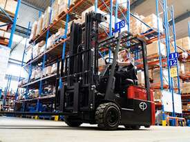 CPD15TVL 3-Wheel Dual-drive Counterbalance Forklift - picture2' - Click to enlarge