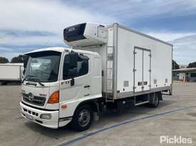 2017 Hino FD500 1124 Refrigerated Pantech - picture1' - Click to enlarge