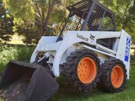 Bobcat 743 Skidsteer  - picture0' - Click to enlarge