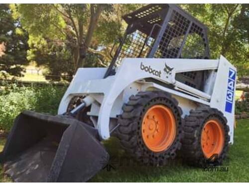 Bobcat 743 Skidsteer 