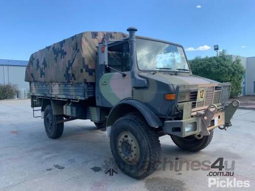 Mercedes Benz Unimog UL1700L Dropside 4x4 Cargo Truck