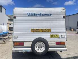 2001 Windsor Caravans Streamline Dual Axle Caravan - picture2' - Click to enlarge