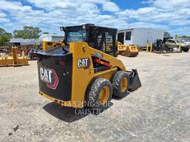 CAT 226B3LRC Skid Steer Loaders - picture1' - Click to enlarge