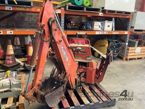 2013 Kubota BT750B Backhoe Attachment. Note: Used, Not Tested,Serial No: 60018