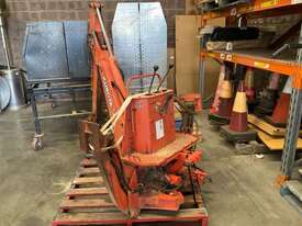 2013 Kubota BT750B Backhoe Attachment. Note: Used, Not Tested,Serial No: 60018 - picture1' - Click to enlarge