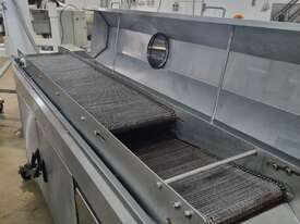 Commercial Continuous deep fryer - picture1' - Click to enlarge