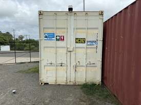 10ft Shipping Container - picture0' - Click to enlarge