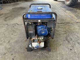 5GF-4 Petrol Generator - picture2' - Click to enlarge