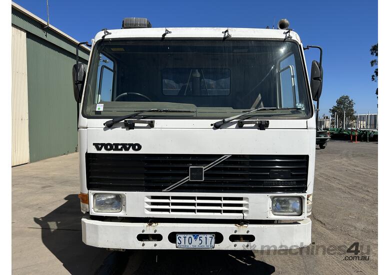 Buy Used 1993 Volvo 1993 Volvo FL7 6x4 Tipper Trucks in , - Listed on ...