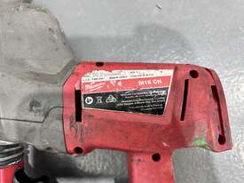 Milwaukee cordless rotary hammer drills - picture2' - Click to enlarge