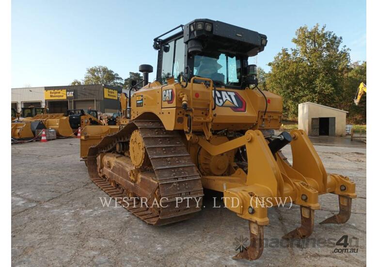 caption CAT D6-20VP Track Type Tractors