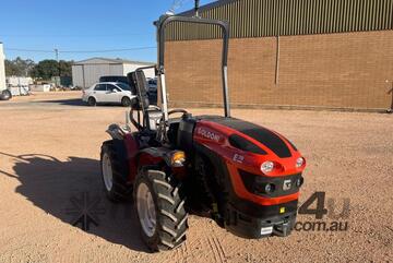 2023 Goldoni E70 4WD Tractor
