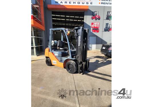 Toyota Forklift 2.5T Container Mast 