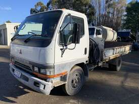 1986 Mitsubishi Canter 500/600 Tipper Single Cab - picture1' - Click to enlarge