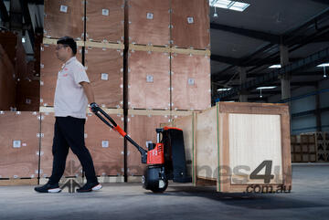 EP 1.5T pallet truck F3 -Electric24V