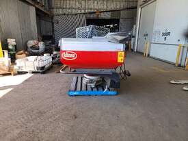 Vicon Rotaflow RO-M Twin Disc Spreader - picture0' - Click to enlarge