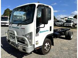 2009 ISUZU NH NPR PREMIUM CAB CHASSIS TRUCK  - picture1' - Click to enlarge