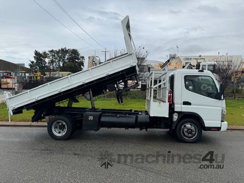 Truck Tipper Mitsubishi Canter 4 Tonne Ex-council Keverick Crane 700kg 117983km 1DRE712 SN1644