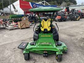 John Deere zero turn mower - picture0' - Click to enlarge