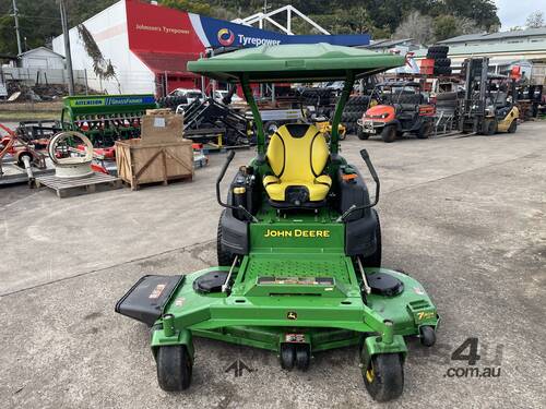 John Deere zero turn mower