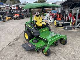 John Deere zero turn mower - picture0' - Click to enlarge