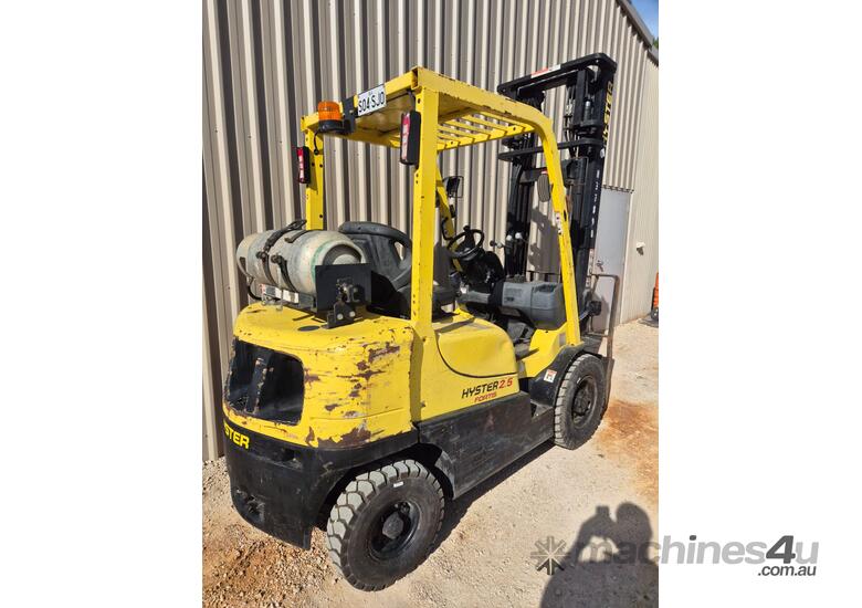caption 2010 Hyster 2.5T LPG Forklift
