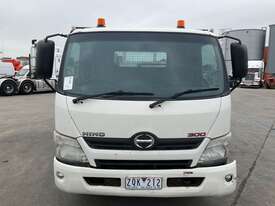 2013 Hino 300 616 Tipper - picture0' - Click to enlarge