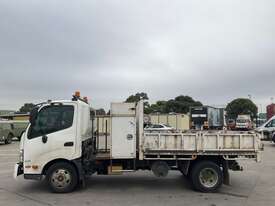 2013 Hino 300 616 Tipper - picture2' - Click to enlarge