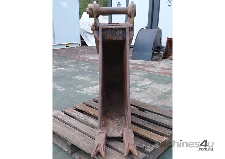 caption 9-22 ton (65mm pin) Boss 280mm Heavy Duty Excavator Trenching Bucket