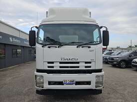 2011 Isuzu FVR 1000  4x2 Skel W/ Taillift - Engine Issues - picture0' - Click to enlarge