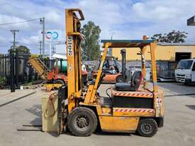 Komatsu Forklift - picture2' - Click to enlarge