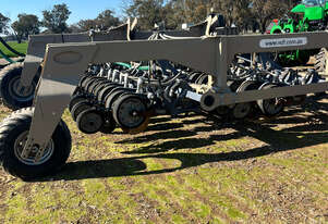 NDF NDF SA550 Air seeder Complete Multi Brand Seeding/Planting Equip