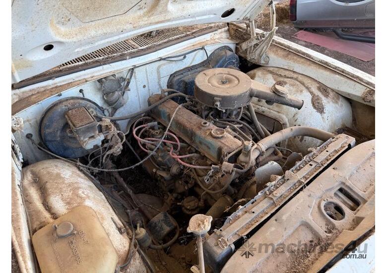 caption Holden WB Ute