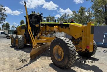 Caterpillar 2018   14M3 87