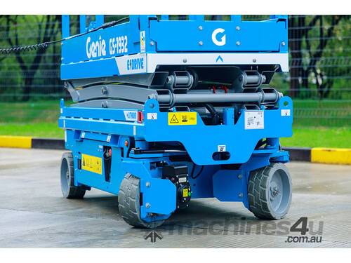 19ft (5.8m) Electric Scissor Lift HIre