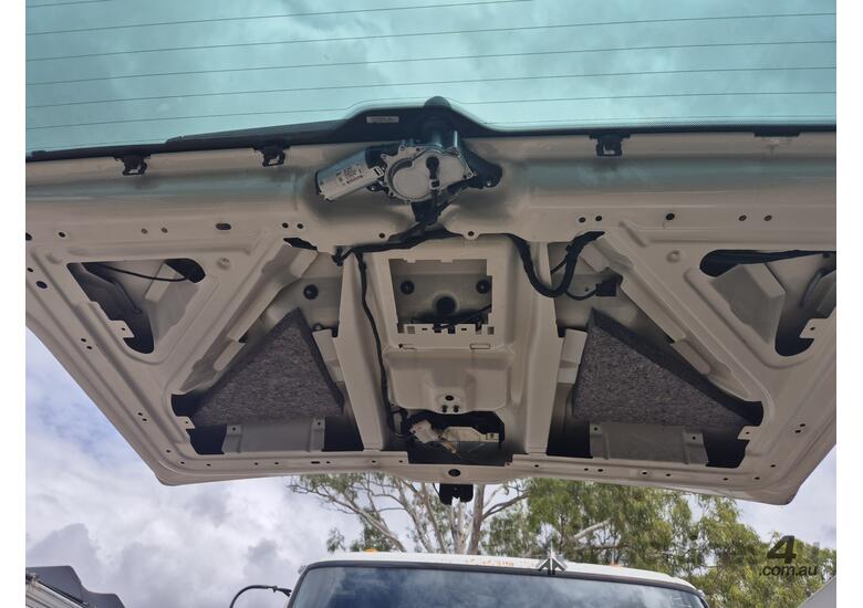 caption 2012 Volkswagen Multivan TDI400 Highline Diesel Van *Mechanical Attention Required*