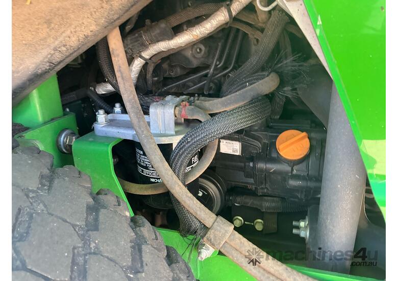 caption 2017 John Deere Z997R Ride On Mower
