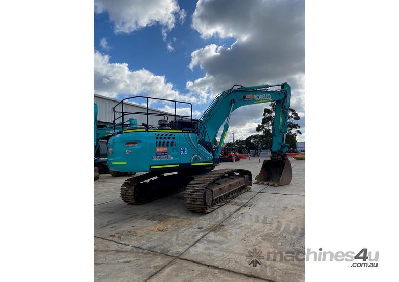 caption 2019 Kobelco SK300LC-10