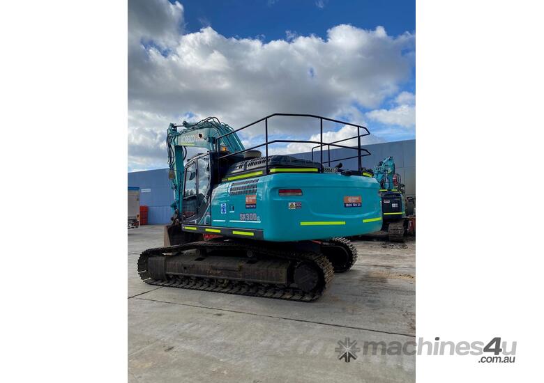 caption 2019 Kobelco SK300LC-10