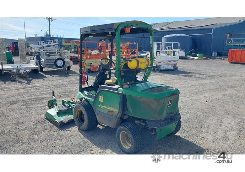 caption John Deere 1565