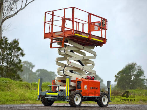 Snorkel S3370RT Scissor Lift Access & Height Safety