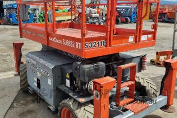 SKYJACK SJ6832RT 32ft RTS Diesel Rough Terrain Scissor Lift