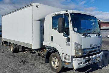 Isuzu   FRR600