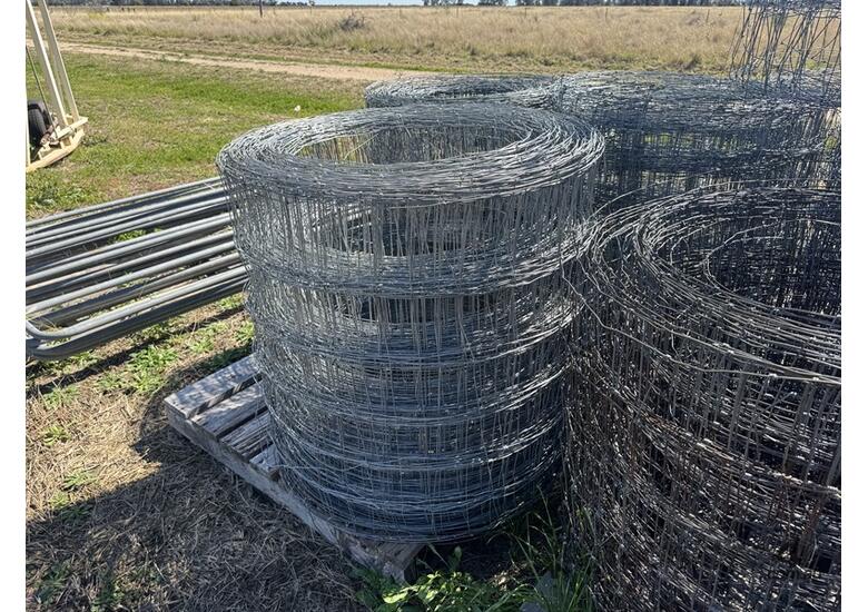caption Assorted Rolls of Wire Mesh Fencing