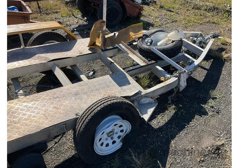 caption 2024 Sureweld SW2600 Dual Axle Plant Trailer