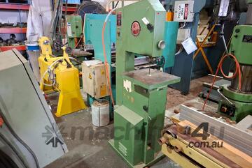 Woodfast Woodworking Vertical Bandsaw Woodfast Woodworking Vertical Bandsaw