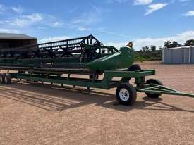 John Deere 640D Header Front & Trailer - picture0' - Click to enlarge
