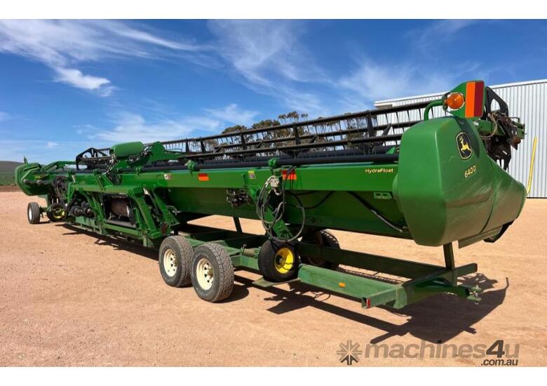 John Deere 640D Header Front & Trailer