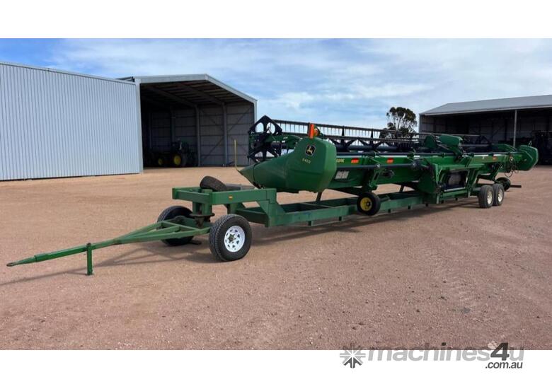 John Deere 640D Header Front & Trailer